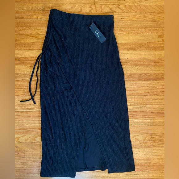 Lulu’s Midi Skirt with Slit | High Waisted | S - Picture 4 of 6